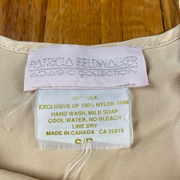 Patricia Fieldwalker Womens Silk Charmeuse Scoop Neck Ivory Champagne Tank - Picture 6 of 6